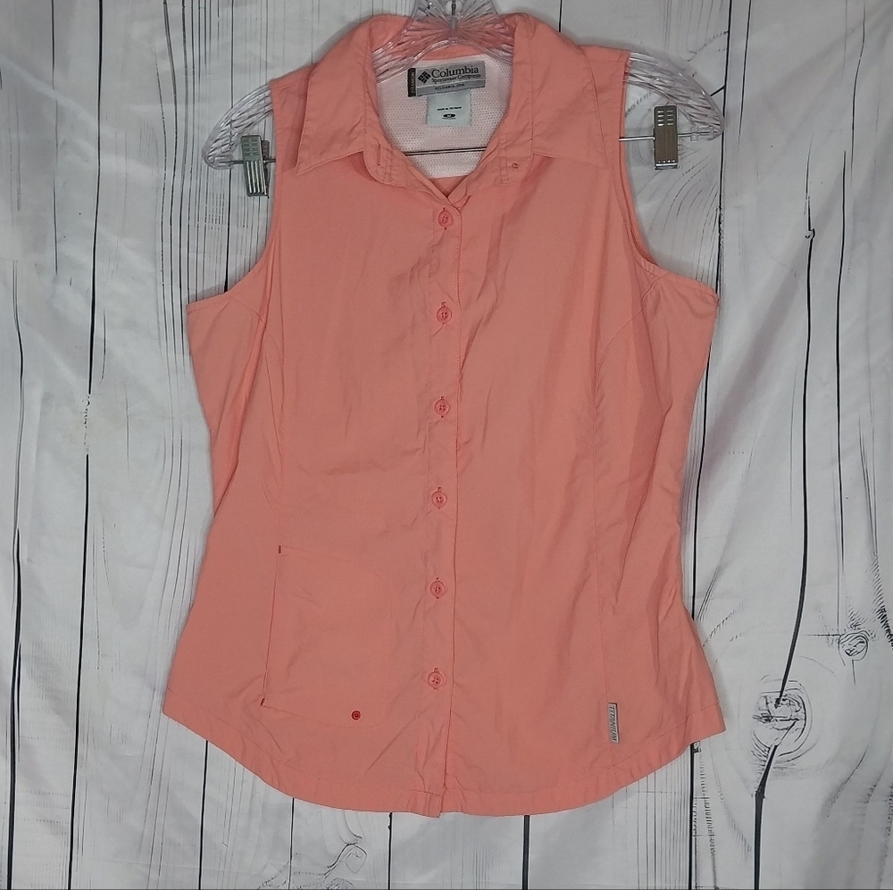 Columbia Titanium Women's Sleeveless Salmon Button Down Shirt